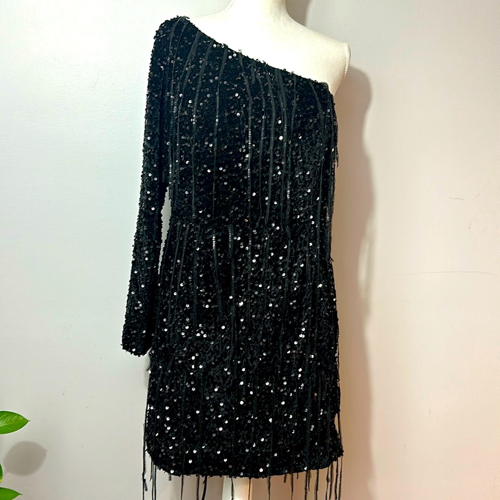 Black sequins, lace fringe one shoulder dress size 6